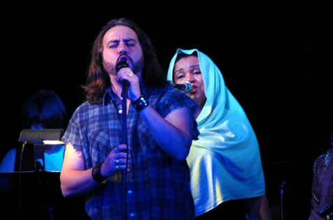 Danny Zolli and Aisha de Haas